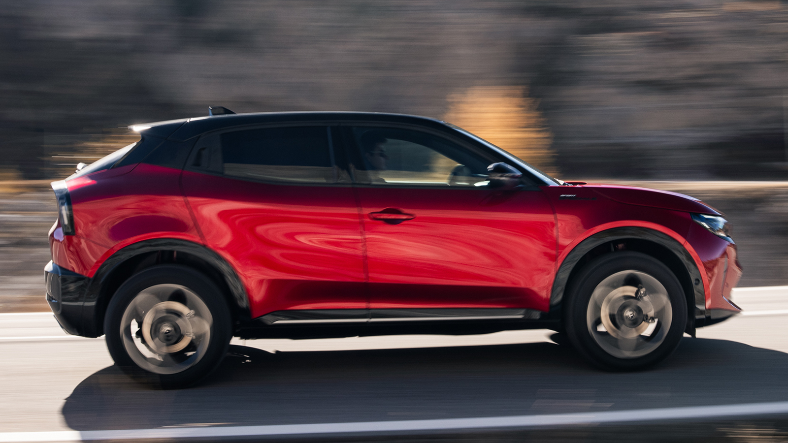 Alfa Romeo Junior: Πρεμιέρα για τη νέα έκδοση Sport Speciale 